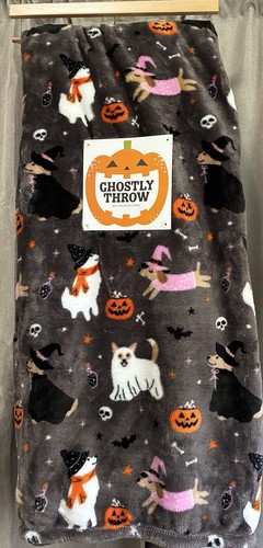 Nwt halloween dogs - nwt,